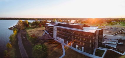 Oshkosh-corporate-1024x483